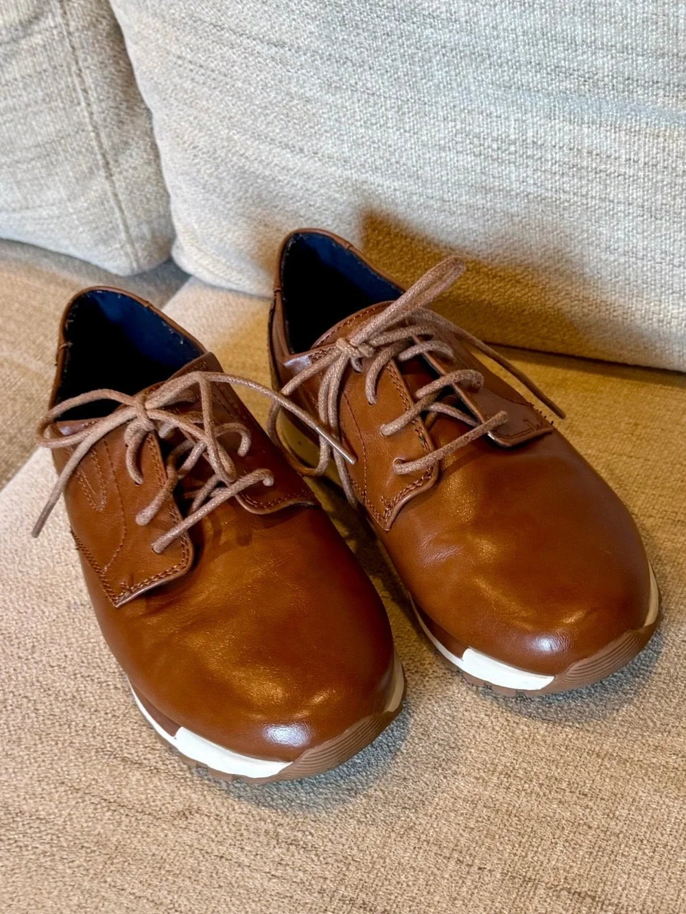 Kenneth Cole Reaction Boys' Brown Leather Dress Shoes
